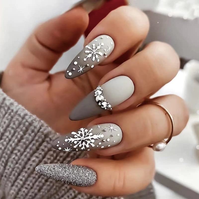 Uñas con diseños festivos