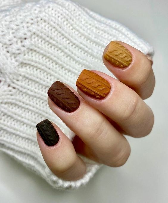 Uñas estilo sueter tejido para otoño