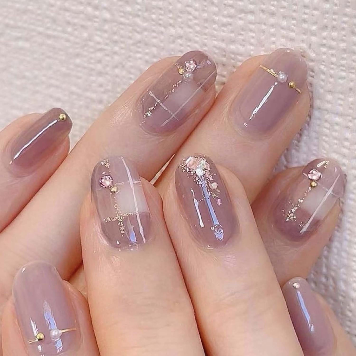 Uñas con piedras